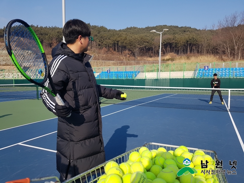 0108교육체육과-남원시 전지훈련 열기로 후끈5(전지훈련 테니스  (1).jpg