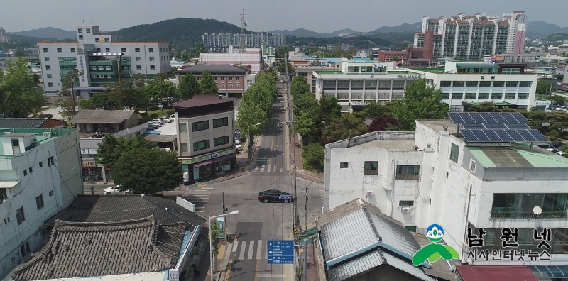 0522도시과-남원시 쇠퇴하는 도시의 재생을 꿈꾼다1(올해부터 본격 환경정비 사업을 추진하는 옛 남원역 앞. 1.JPG