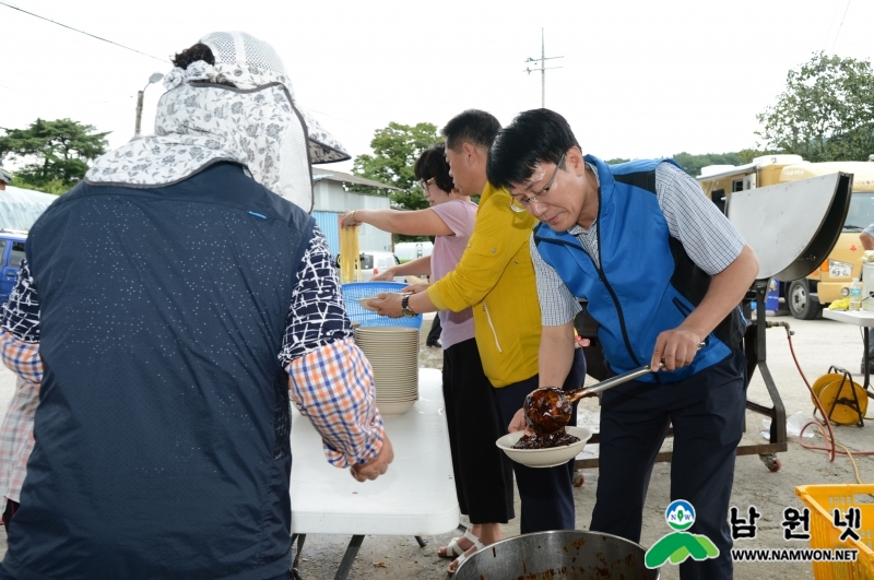 150901 주민소통을 위한 오지마을 현장봉사8.JPG