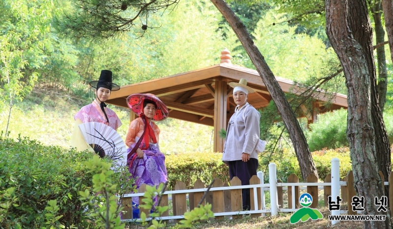 1019 춘향테마파크의색다른 변신(길벗).jpg