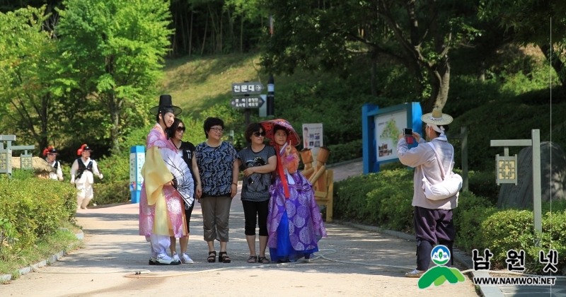 0921 시설사업소 - 광한루원 등 중추절 연휴기간 무료 입장(춘향테마파크 길벗도우미)2.jpg