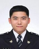순경 서두산.jpg