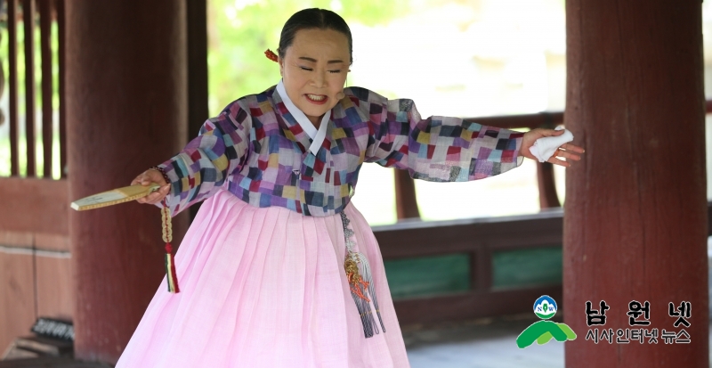 0524춘향제전위원회-제88회 춘향제 공연예술제 진수 선보였다6.JPG