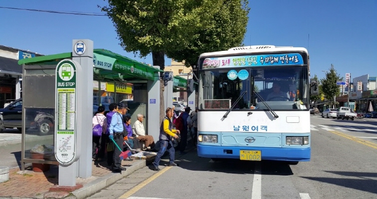 1005 교통과 - 버스승강장 환경정비 나선다 (1).jpeg