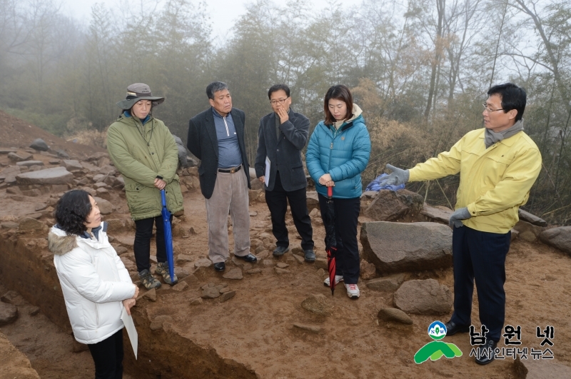 171207 교룡산성 군기터 발굴조사 현지보고회8.JPG