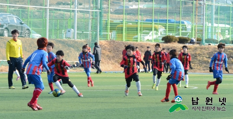 0106 교육체육과 - 남원,동계 전지훈련 열기로 후끈 (축구) (3).JPG