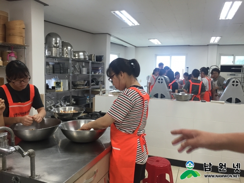 0727 방학맞이 학생들 봉사활동은 농업기술센터로2.JPG