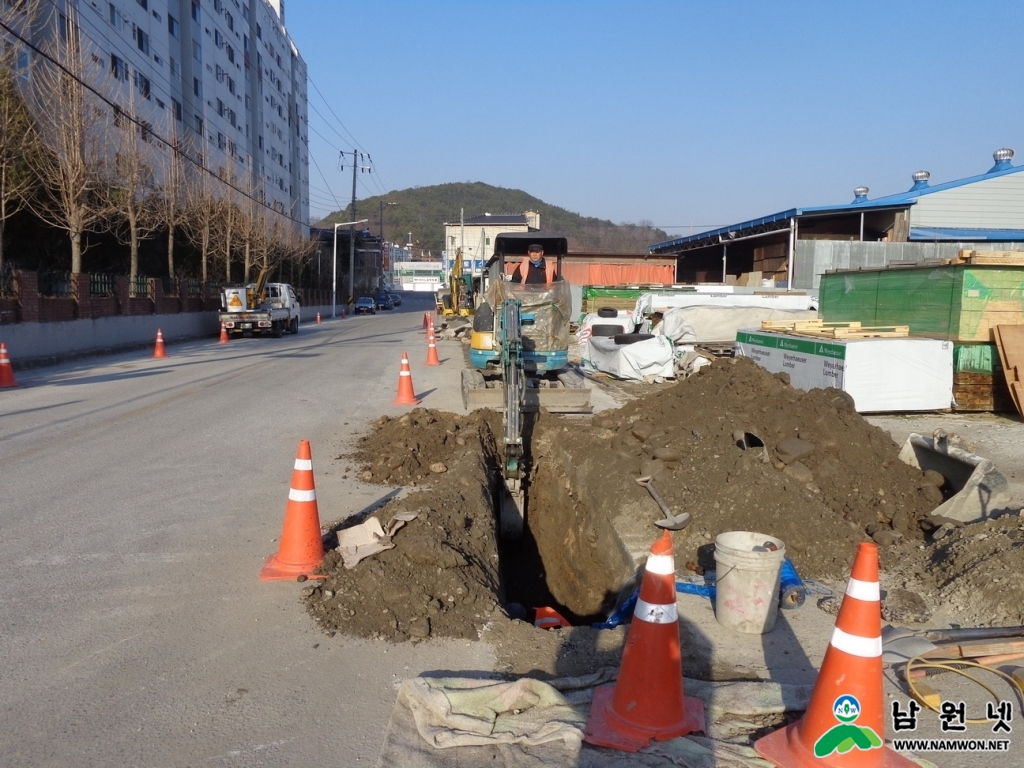 1103 노후 수도관 교체로 맑은 물 공급_크기변경.jpg