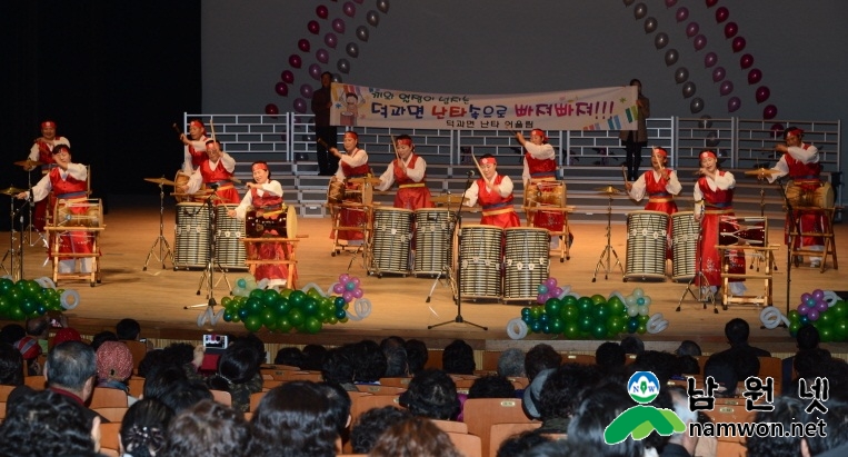 1201 교육체육과 - 배우는 기쁨 최고 남원시 평생학습 도시 정착(평생교육 한마당).jpg