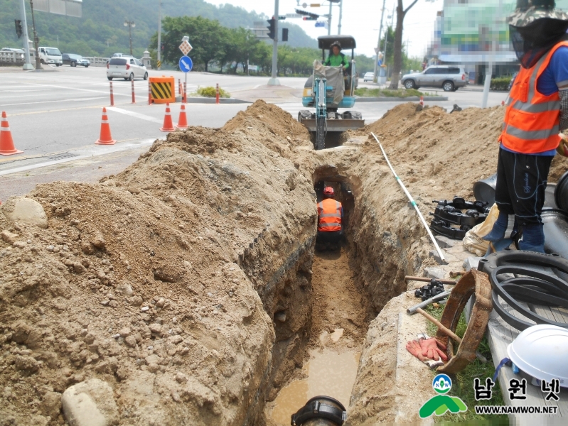 0429 상수도사업소 - 광한루원 주변 상수도공사 춘향제 이전 완료 적극 추진_1.jpg