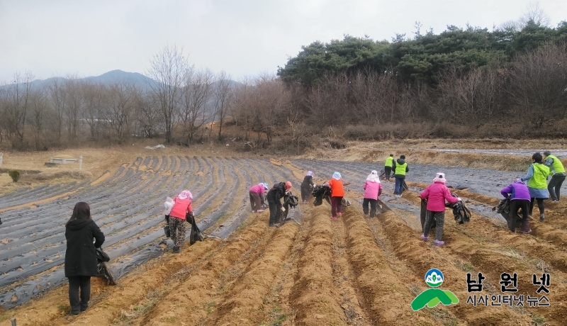 0410 농촌진흥과 - 영농 폐기물 배출시 보상받고 환경보호 하세요 1.jpg