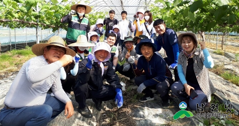 0514주생면-주생면 재정과 농촌 일손돕기 실시1.jpg