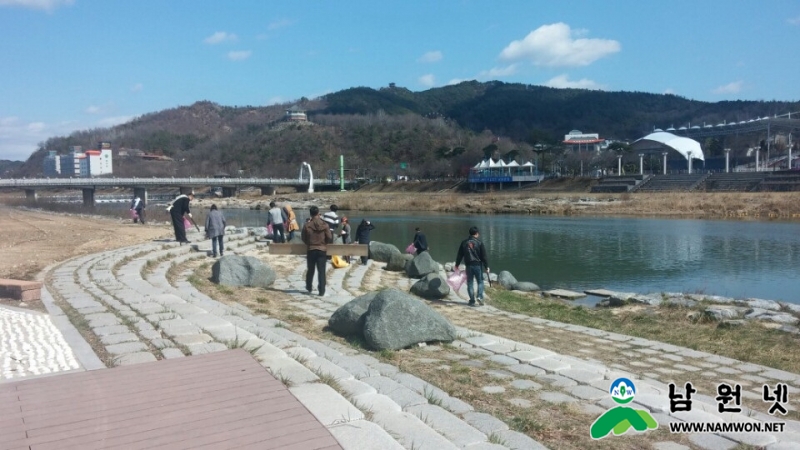 0402 죽항동 - 건축과와 요천변 환경정화.jpg