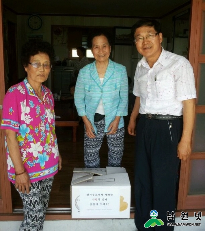 0702 산동면 - 햇살담은 감자 경로당에 전달.jpg