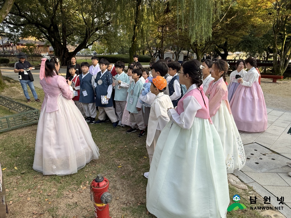 1017 타기관 - 아산 청소년 대상 광한루원 해설 운영’ 청소년광한루원해설사.jpg
